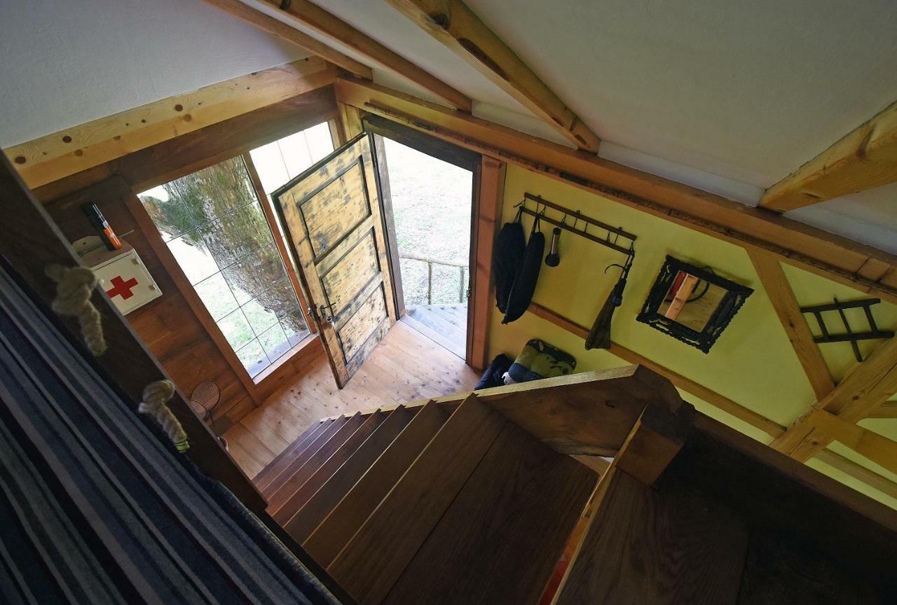 Treehouse Resnice -Mreznica Barilovic Exterior photo