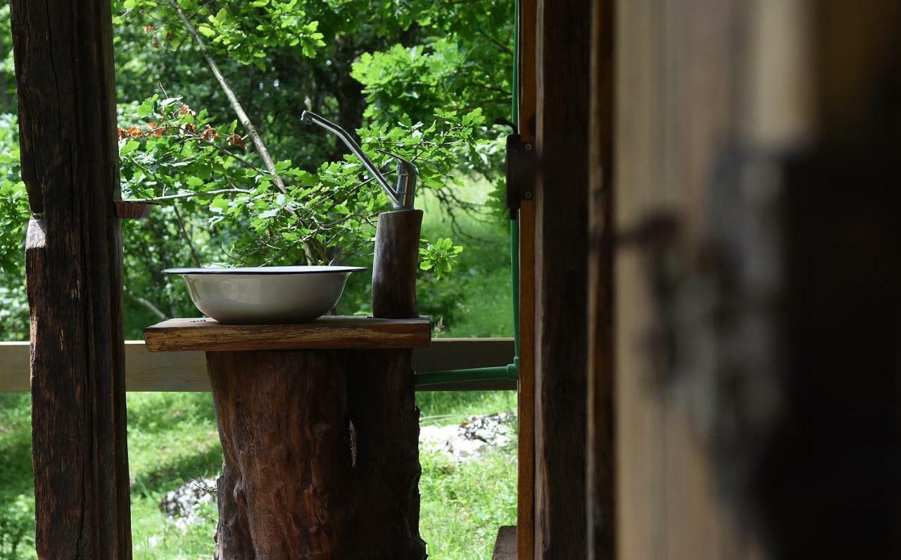Treehouse Resnice -Mreznica Barilovic Exterior photo